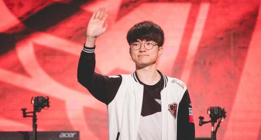 成功吸引了 成功吸引了