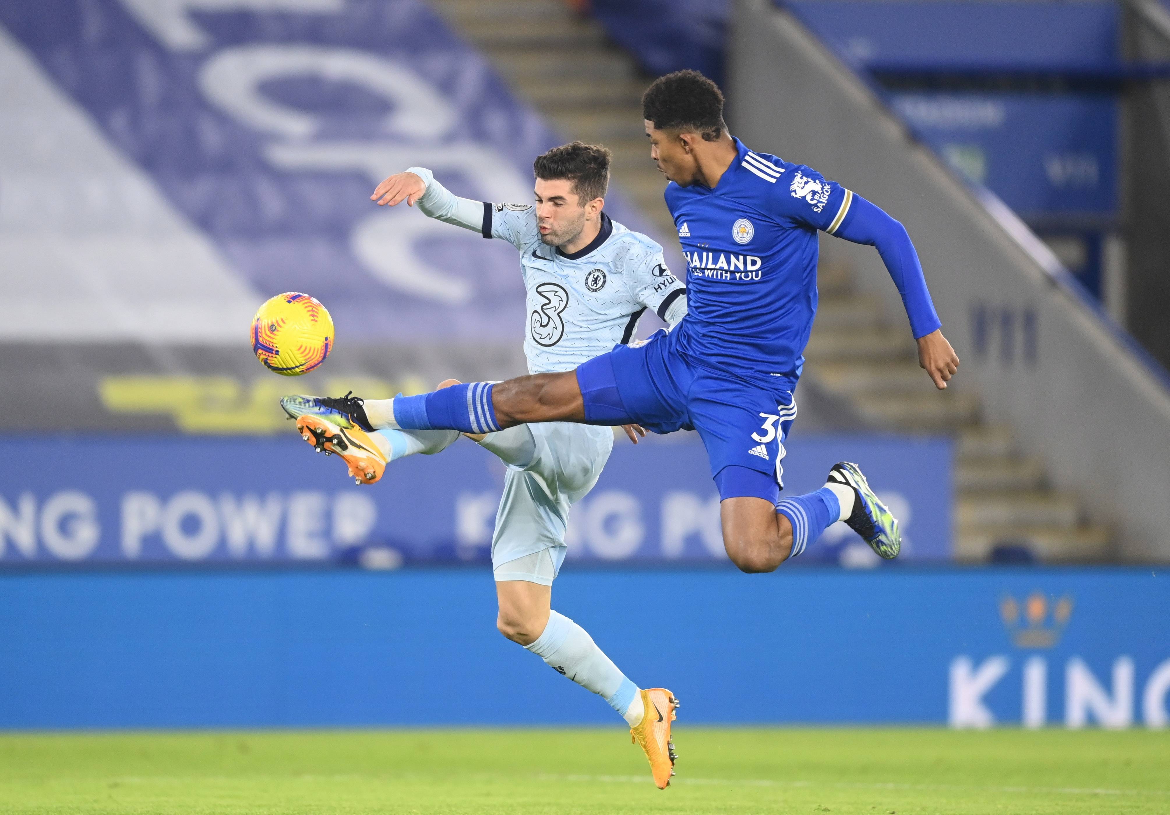 频频出现在 频频出现在