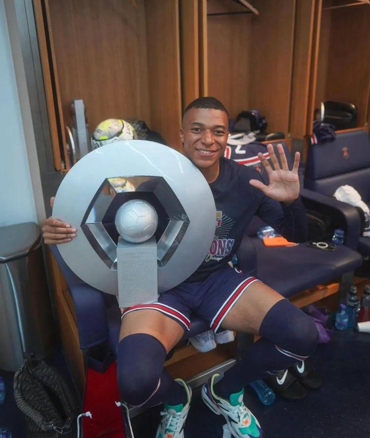 约与露出策 约与露出策