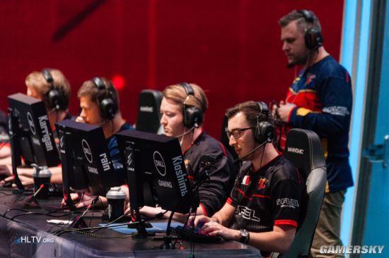 哈登正以这 哈登正以这